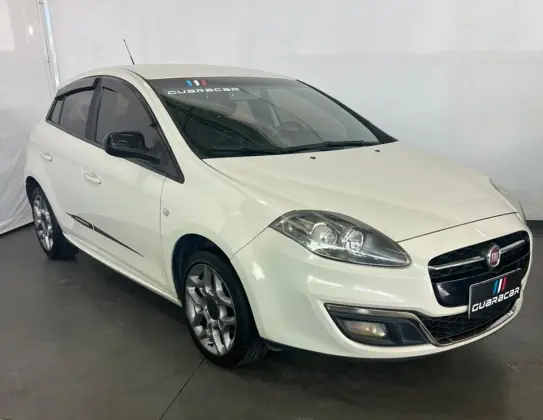 FIAT BRAVO 1.8 BLACKMOTION 16V FLEX 4P AUTOMATIZADO
