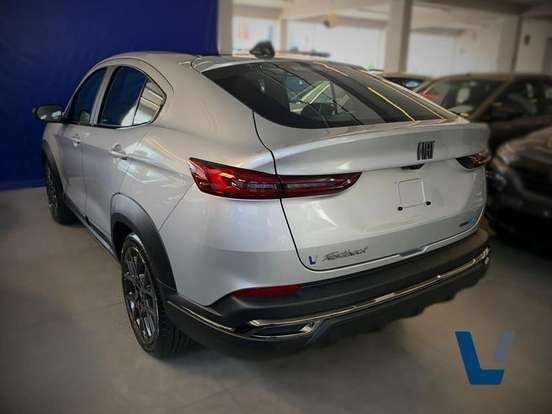 FIAT-FASTBACK-2025