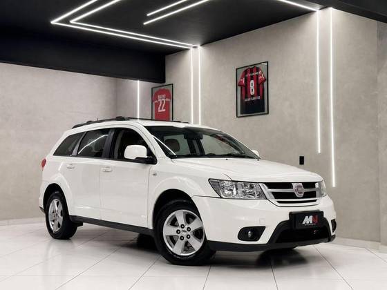 FIAT FREEMONT 2.4 PRECISION 16V GASOLINA 4P AUTOMÁTICO