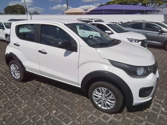 FIAT MOBI 1.0 EVO FLEX LIKE. MANUAL