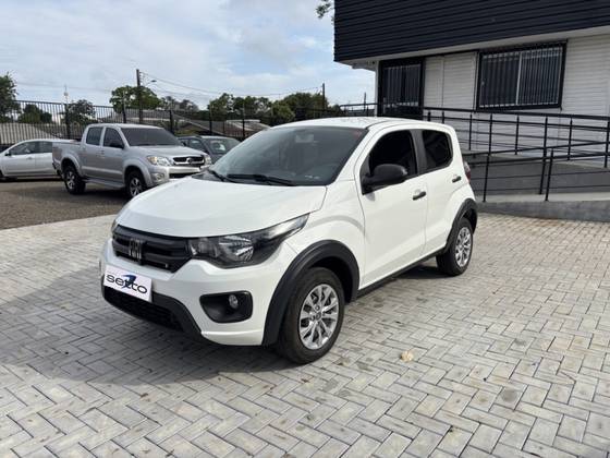 FIAT MOBI 1.0 EVO FLEX LIKE. MANUAL