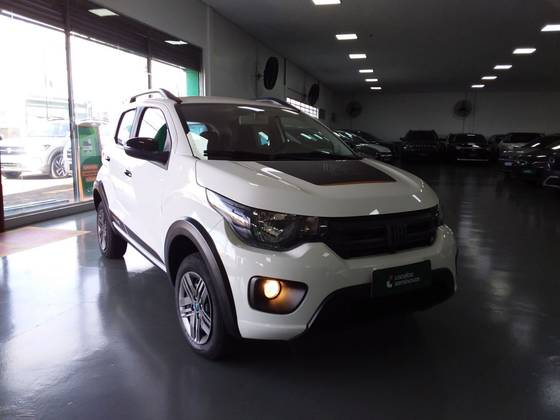 FIAT MOBI 1.0 FIREFLY FLEX TREKKING MANUAL