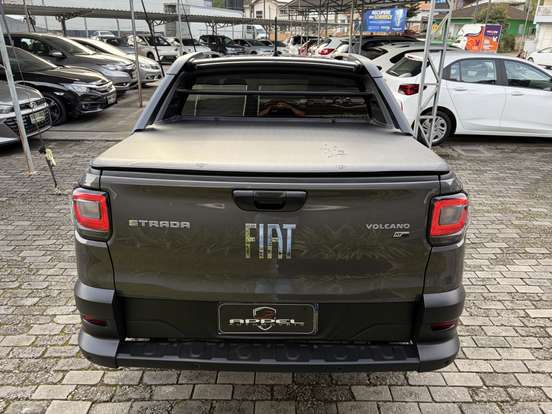 FIAT-STRADA-2024