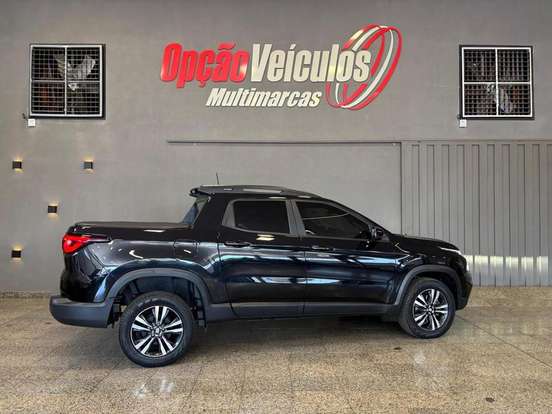 FIAT-TORO-1.3 TURBO 270 FLEX FREEDOM AT6 FIAT-TORO-2025
