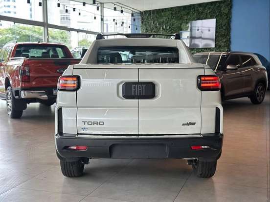 FIAT-TORO-1.3 TURBO 270 HYBRID ULTRA AT6 FIAT-TORO-2026