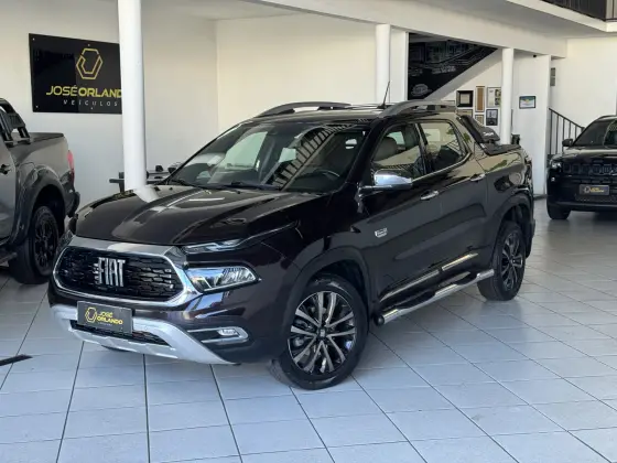 FIAT TORO 2.0 16V TURBO DIESEL RANCH 4WD AT9