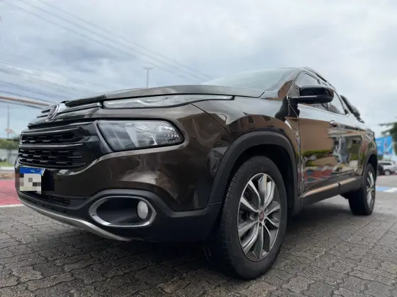 FIAT TORO 2.0 16V TURBO DIESEL VOLCANO 4WD AT9