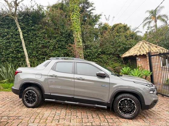 FIAT TORO 2.0 16V TURBO DIESEL ULTRA 4WD AT9