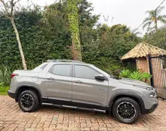 FIAT TORO 2.0 16V TURBO DIESEL ULTRA 4WD AT9 FIAT TORO 2.0 16V TURBO DIESEL ULTRA 4WD AT9