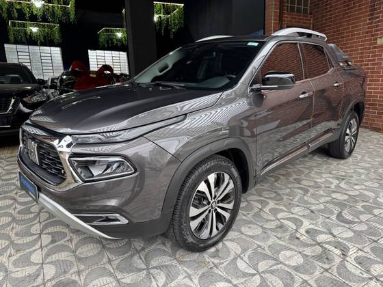 FIAT TORO 2.0 16V TURBO DIESEL VOLCANO 4WD AT9