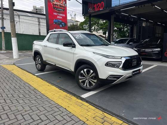 FIAT TORO 2.0 16V TURBO DIESEL VOLCANO 4WD AT9