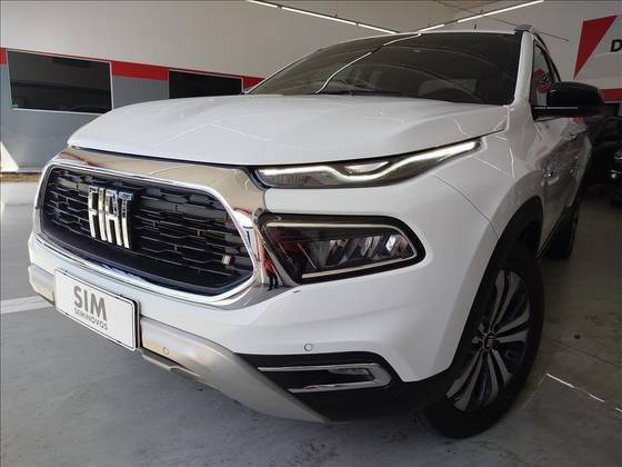 FIAT TORO 2.0 16V TURBO DIESEL VOLCANO 4WD AT9