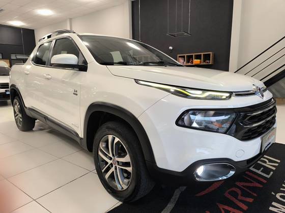 FIAT TORO 2.4 16V MULTIAIR FLEX FREEDOM AT9