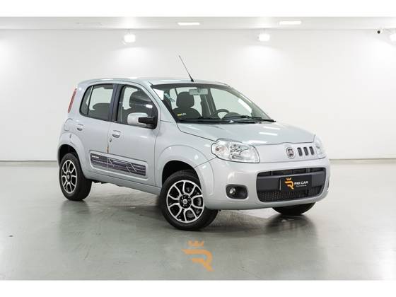 FIAT UNO 1.0 EVO VIVACE 8V FLEX 4P MANUAL
