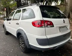 FIAT PALIO 1.6 TREKKING WEEKEND 16V FLEX 4P MANUAL FIAT PALIO 1.6 TREKKING WEEKEND 16V FLEX 4P MANUAL