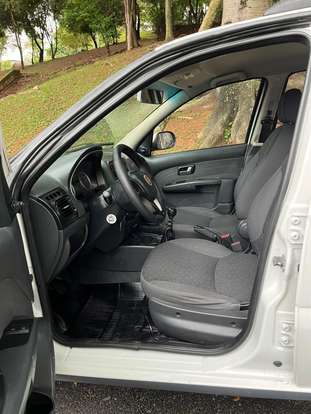 FIAT-PALIO-1.6 TREKKING WEEKEND 16V FLEX 4P MANUAL FIAT-PALIO-2016