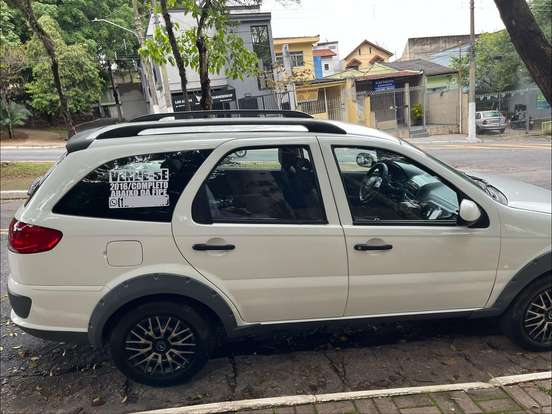 FIAT-PALIO-1.6 TREKKING WEEKEND 16V FLEX 4P MANUAL FIAT-PALIO-2016