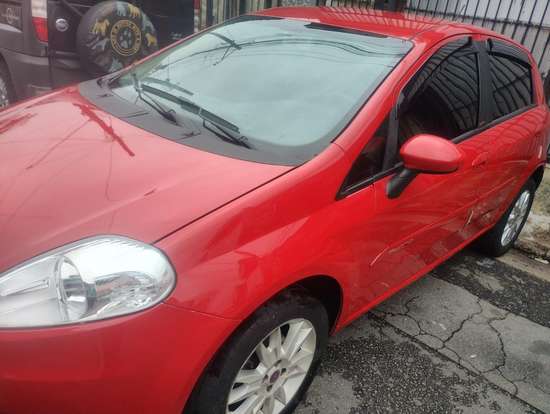 FIAT-PUNTO-1.6 ESSENCE 16V FLEX 4P MANUAL FIAT-PUNTO-2011