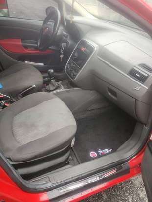 FIAT-PUNTO-2011