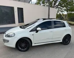 FIAT PUNTO 1.8 SPORTING 16V FLEX 4P MANUAL FIAT PUNTO 1.8 SPORTING 16V FLEX 4P MANUAL