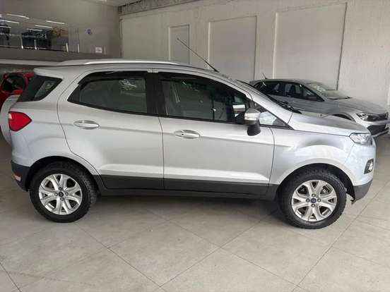 FORD-ECOSPORT-2015