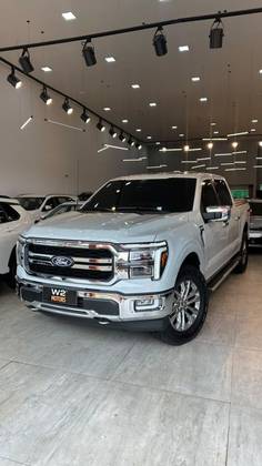 FORD F-150 5.0 V8 GASOLINA CD LARIAT FX4 AUTOMÁTICO
