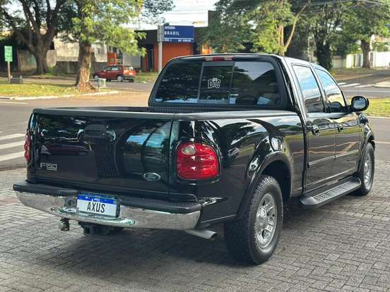 FORD-F-150-5.4 LARIAT 4X4 CD V8 24V GASOLINA 4P AUTOMÁTICO FORD-F-150-2000