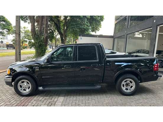 FORD-F-150-5.4 LARIAT 4X4 CD V8 24V GASOLINA 4P AUTOMÁTICO FORD-F-150-2000