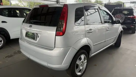 FORD-FIESTA-2013