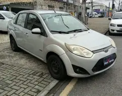 FORD FIESTA 1.6 MPI SEDAN 8V FLEX 4P MANUAL FORD FIESTA 1.6 MPI SEDAN 8V FLEX 4P MANUAL