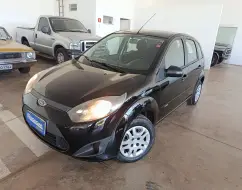 FORD FIESTA 1.6 ROCAM SE 8V FLEX 4P MANUAL FORD FIESTA 1.6 ROCAM SE 8V FLEX 4P MANUAL