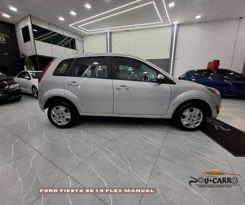 FORD-FIESTA-2014