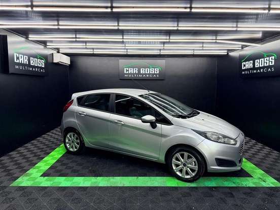 FORD-FIESTA-2015