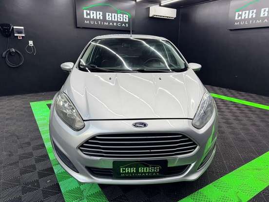 FORD-FIESTA-2015