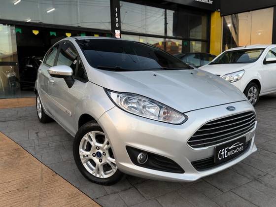 FORD FIESTA 1.6 SE HATCH 16V FLEX 4P MANUAL