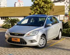 FORD FOCUS 2.0 GHIA SEDAN 16V FLEX 4P MANUAL FORD FOCUS 2.0 GHIA SEDAN 16V FLEX 4P MANUAL