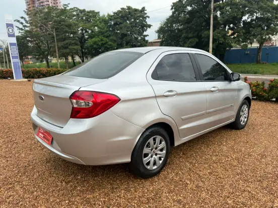 FORD-KA-1.5 SIGMA FLEX SE PLUS MANUAL FORD-KA-2015