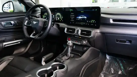 FORD-MUSTANG-2024