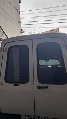 FORD-COURIER-2012