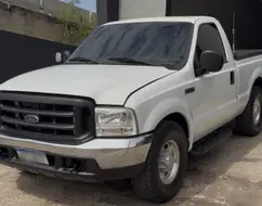 FORD F-250 4.2 XLT 4X2 CS TURBO INTERCOOLER DIESEL 2P MANUAL FORD F-250 4.2 XLT 4X2 CS TURBO INTERCOOLER DIESEL 2P MANUAL