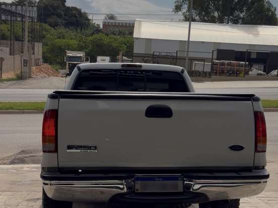 FORD-F-250-4.2 XLT 4X2 CS TURBO INTERCOOLER DIESEL 2P MANUAL FORD-F-250-2001