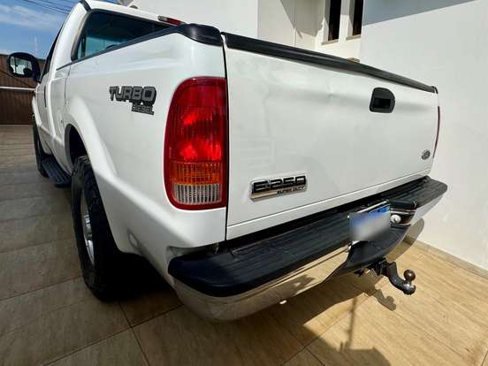 FORD-F-250-4.2 XLT 4X2 CS TURBO INTERCOOLER DIESEL 2P MANUAL FORD-F-250-2001
