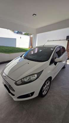 FORD-FIESTA-2016