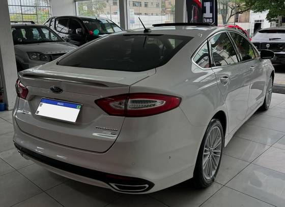 FORD FUSION 2.0 TITANIUM AWD 16V GASOLINA 4P AUTOMÁTICO