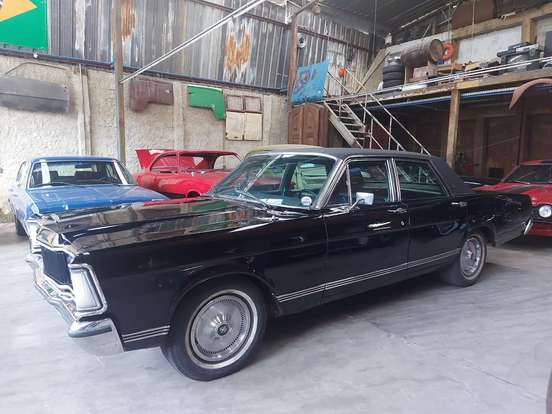 FORD-GALAXIE-1976