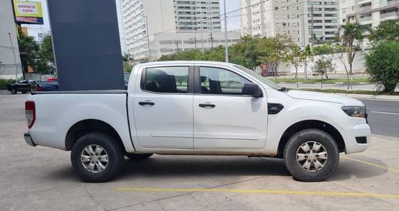 FORD RANGER 2.2 XLS 4X4 CD 16V DIESEL 4P MANUAL