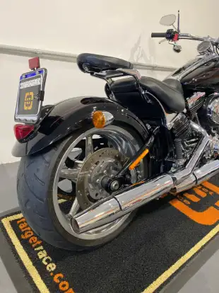 HARLEY-DAVIDSON-ROCKER C HARLEY-DAVIDSON-ROCKER C-2011