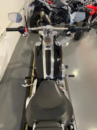 HARLEY-DAVIDSON-ROCKER C HARLEY-DAVIDSON-ROCKER C-2011