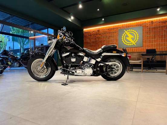 HARLEY-DAVIDSON-SOFTAIL FAT BOY-2000
