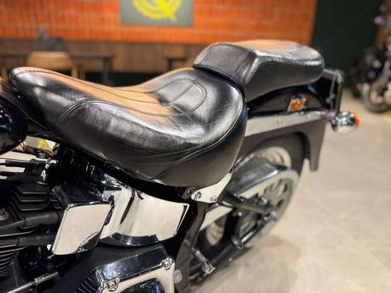 HARLEY-DAVIDSON-SOFTAIL FAT BOY-2000